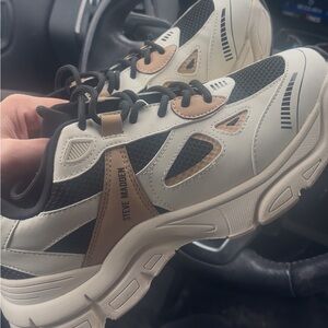Steve Madden Cream and Brown Sneakers